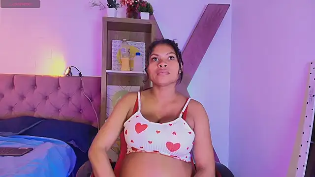 CamiilaReyes 网络视讯表演