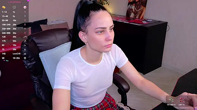 Kriss_brunette_5 Chat XXX in diretta