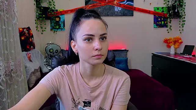 Pokazy przed kamerką – Kriss_brunette_5