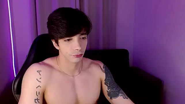 Czat XXX na żywo – H3ll_B0I