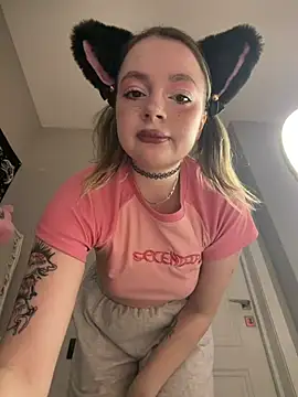 DearAlise's Webcam Show