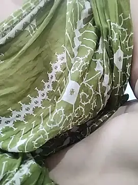 Saanvilusty's Live XXX Chat