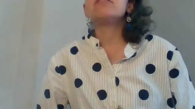 Ju-Hot লাইভ XXX চ্যাট