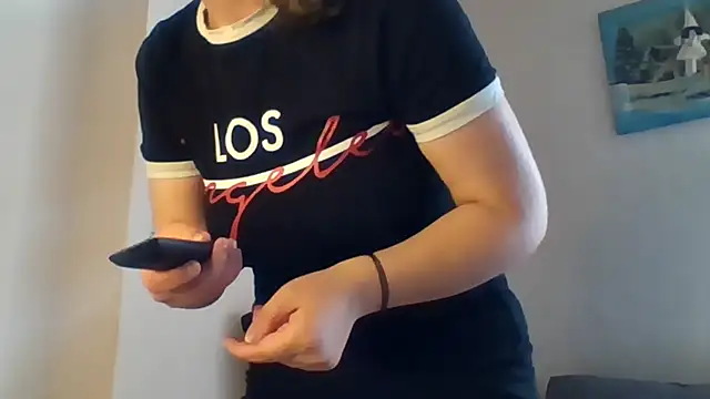 Ju-Hot Adlı Modelin Canlı Sohbet Odası
