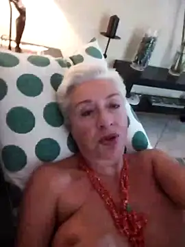 divinaerotica – Live XXX-chat