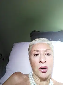 divinaerotica's Live XXX Chat