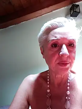 divinaerotica Webcam show