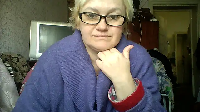 Mayya4321's Live Chat Room