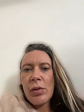 Cindy0907 Show in webcam