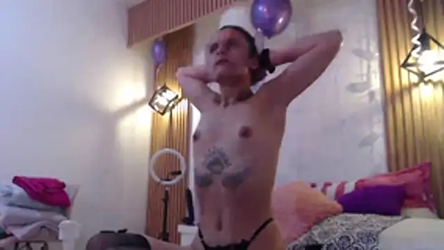 Ariasmithog's Live XXX Chat