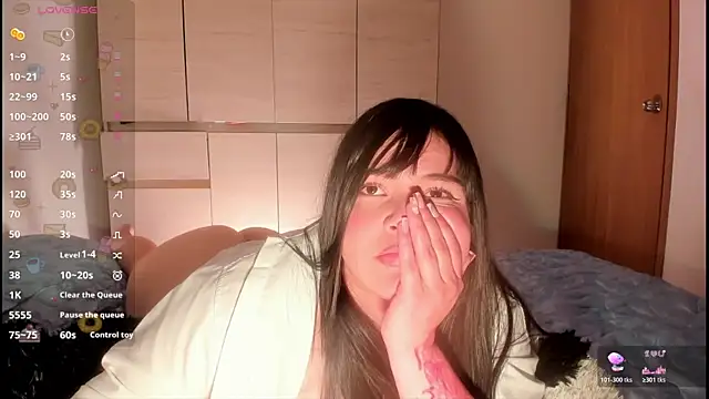 ImamDahian Adlı Modelin Canlı XXX Sohbeti