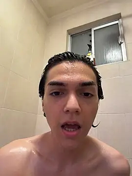 Webkamerová show biel_biel