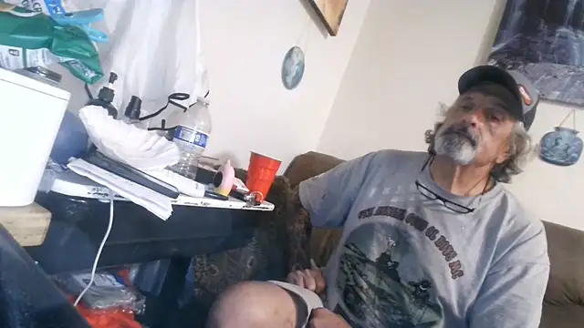 Harley1414Vicky webcam show