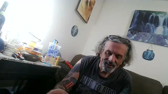 Show de Harley1414Vicky na webcam