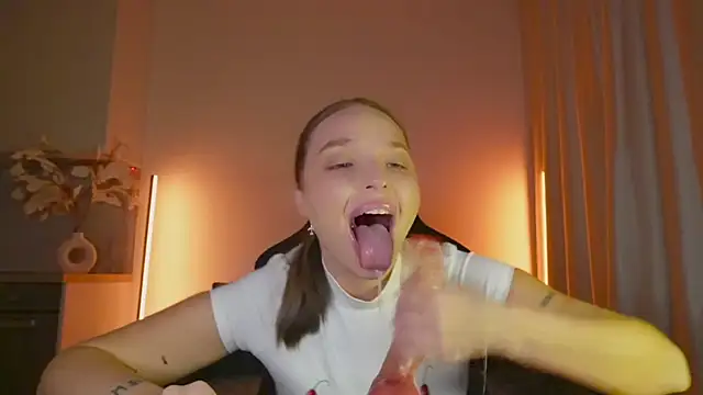 violla_sinzz webkamerás műsora