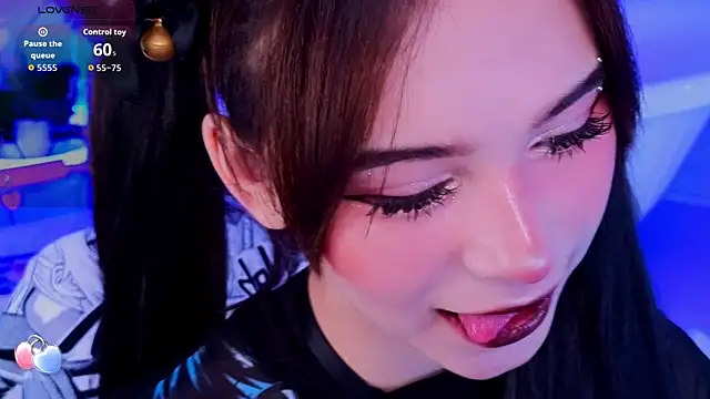Chat soba uživo modela Hotary_Yuko