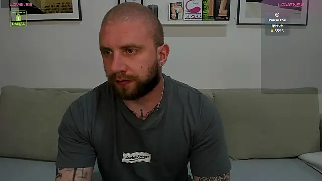 Gerard_Finbar Pertunjukan Webcam