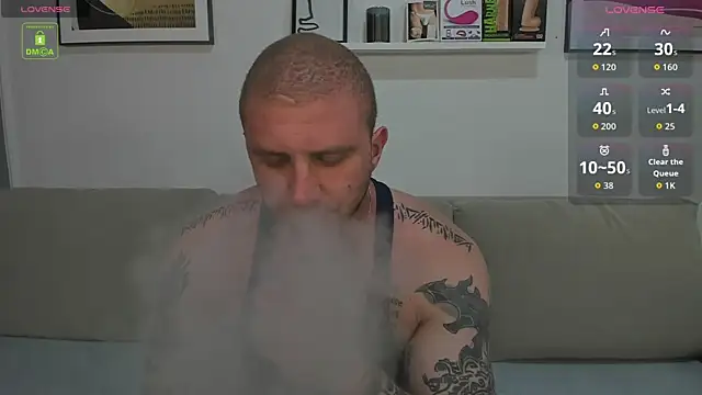 Gerard_Finbar Шоу с уебкамера
