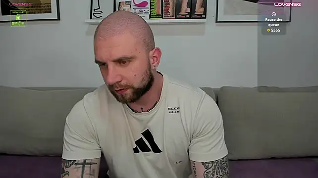 Gerard_Finbar Webcam-Show