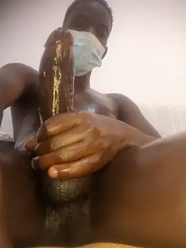 Pokazy przed kamerką – Bootyboyx