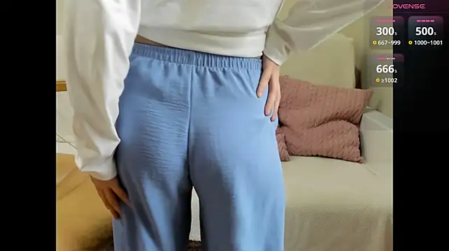 ErlinaBuoy's Webcam Show