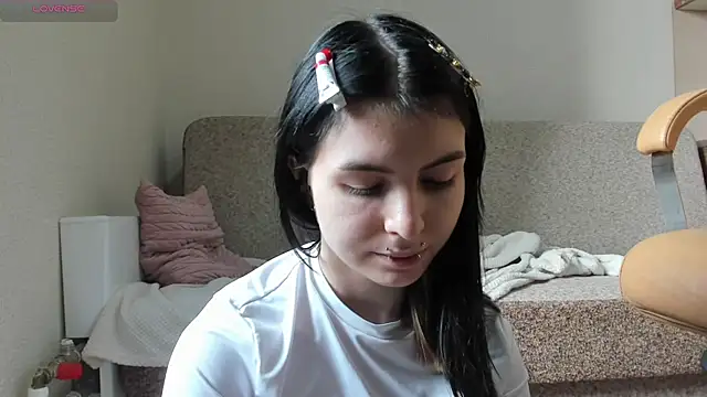 ErlinaBuoy Webcam Show