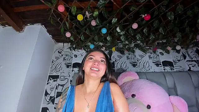 Živý XXX chat LucyRosse