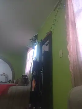 Sala de chat ao vivo de KellyPerlaxxx