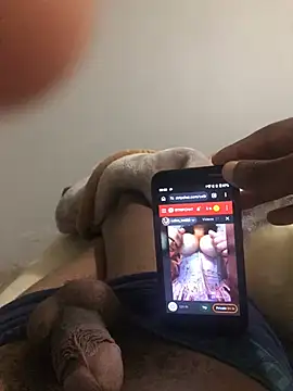 FuckBuddy_Raw  网络视讯表演