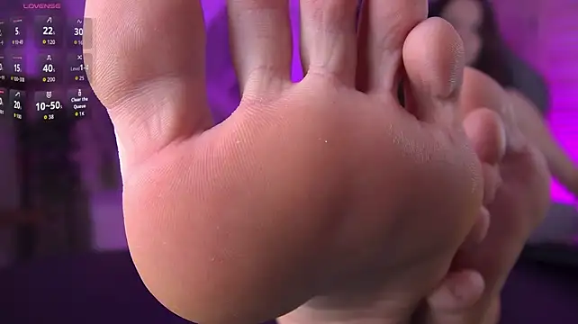 MilaStoyne 现场XXX聊天