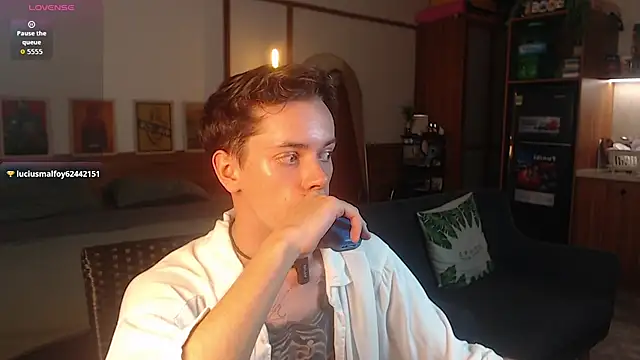 William_Henry_'s Webcam Show