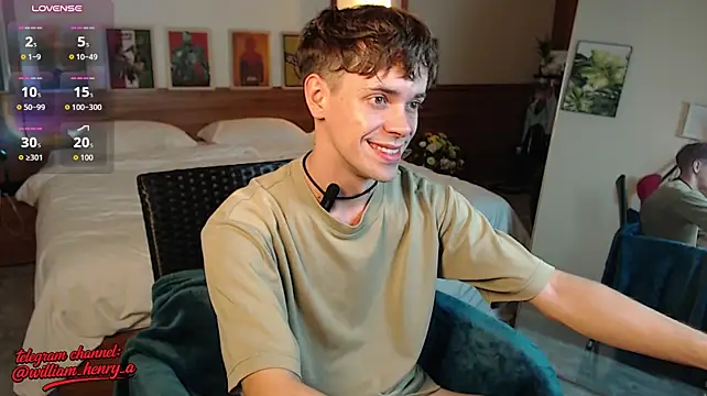 William_Henry_ Show in webcam