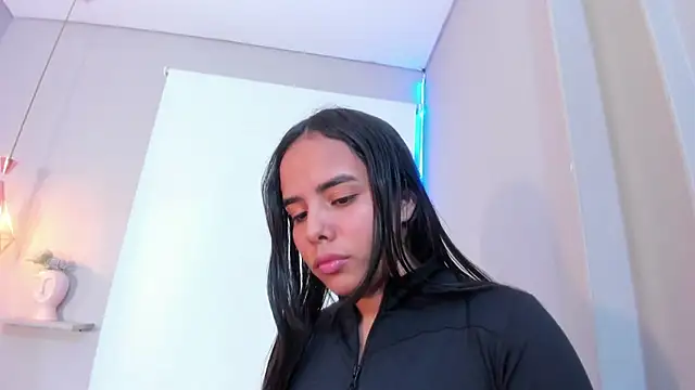 Živý XXX chat Roxy_Stonee
