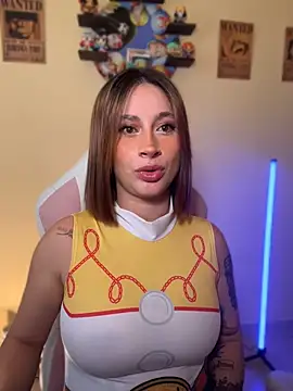 chloe_rockss_ Show in webcam