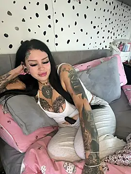 Chat +18 de tempzzz12 ao vivo