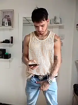 Niick01_ Pertunjukan Webcam