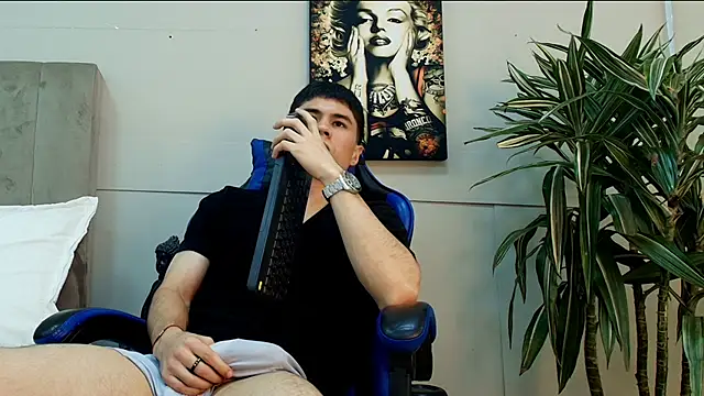 Chat XXX en directo de roan_birkin