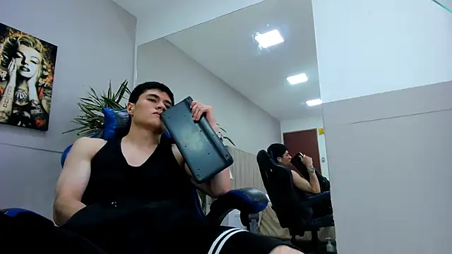 roan_birkin 网络视讯表演