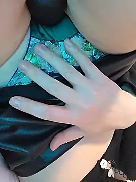 ForLoveAnd 라이브 XXX 채팅