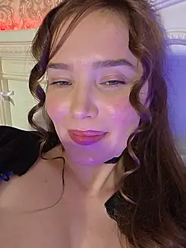 Chat +18 de ForLoveAnd ao vivo