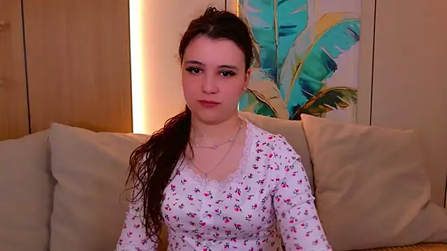 Chat +18 de Pauline_Heaven ao vivo