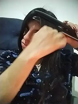 Ariell_Kieran 라이브 XXX 채팅