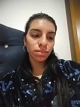 Онлайн чат XXX Ariell_Kieran