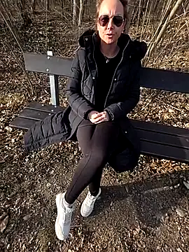 Fuxy-love69's Webcam Show