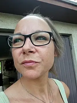 Fuxy-love69 Webcamshow