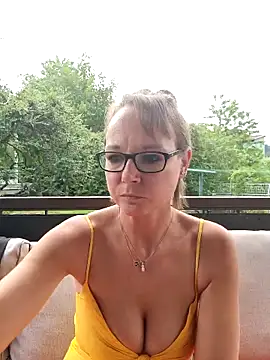 Fuxy-love69 – webcam-show