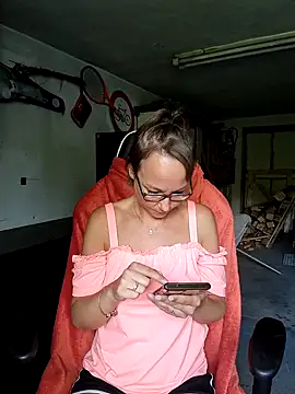 Fuxy-love69 webkamerás műsora