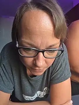 Fuxy-love69 Webcamshow