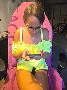 Show modela Fuxy-love69 na web-kameri