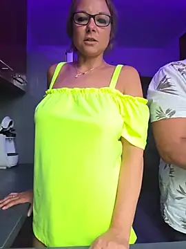 Fuxy-love69 webkamerás műsora